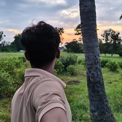KAVINESH M