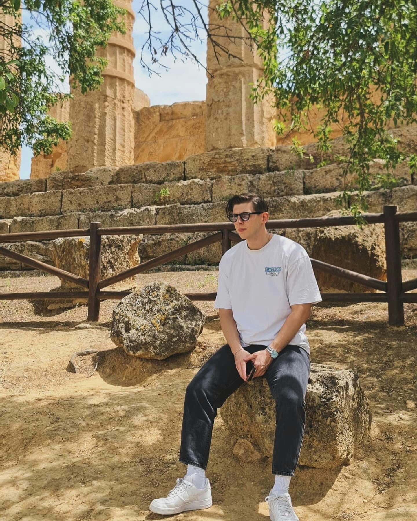 Stelios  Adam