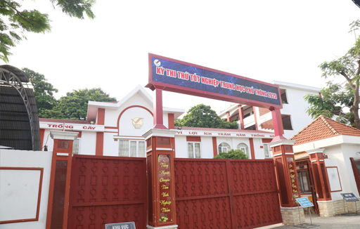 Trường phổ thông tư thục TPHCM