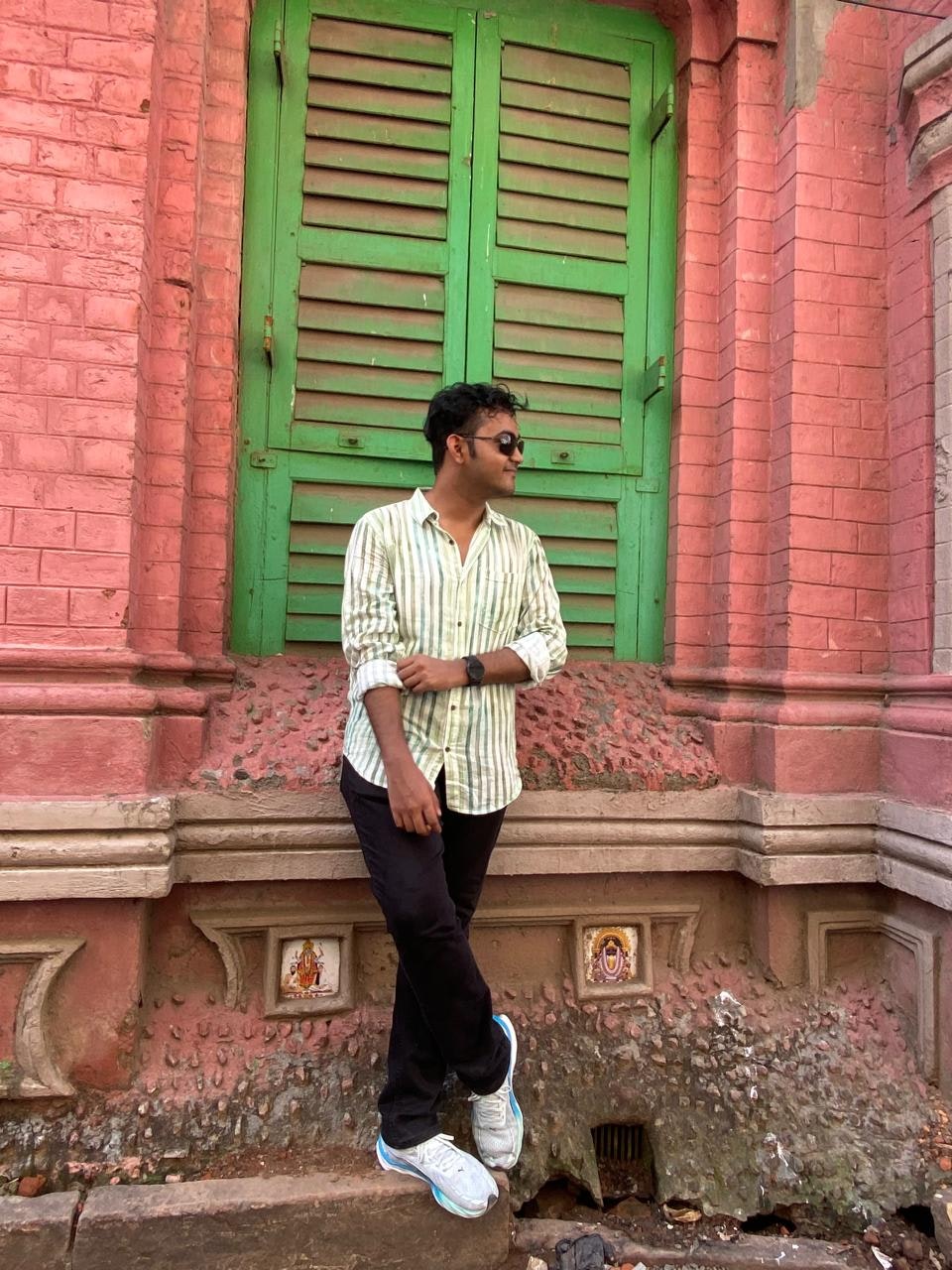 Shreyas Saha
