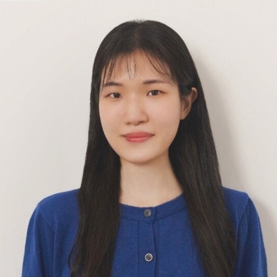 Linda WOO