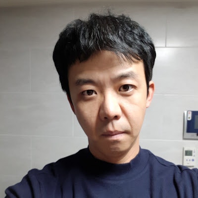조일근