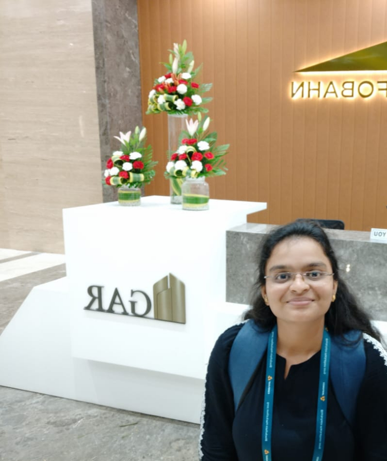 sowmya lr