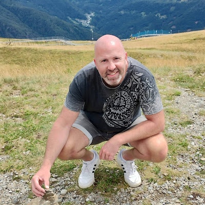 Jared Van Hensen Van Uningen