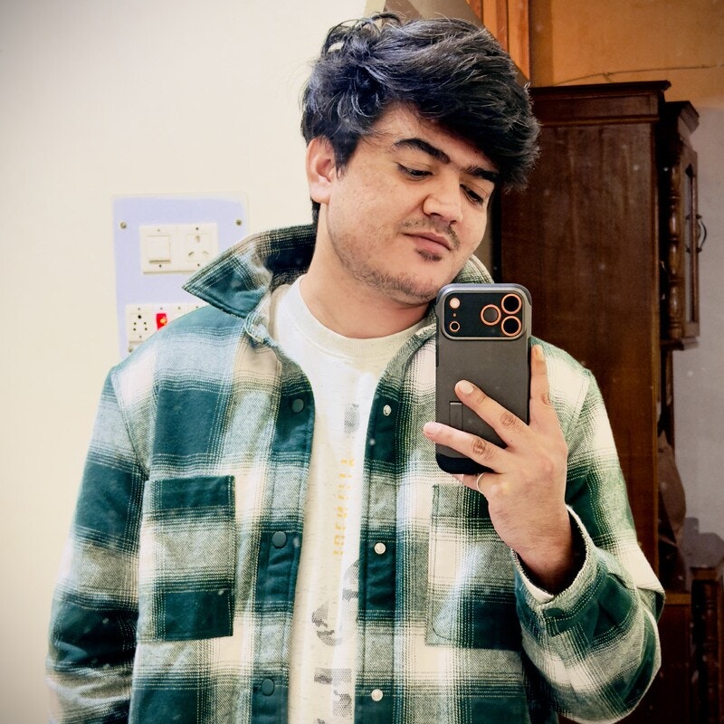 Aakashdhruv Vashisht