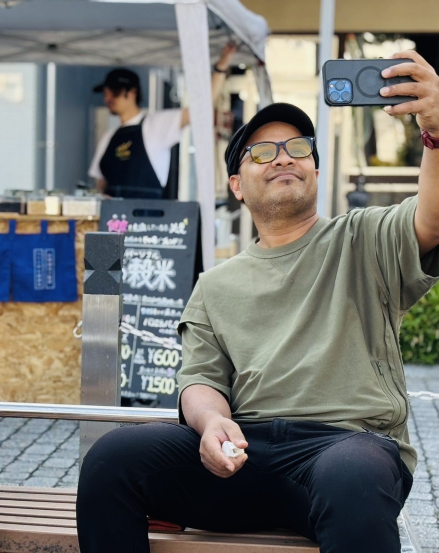 ZH (Japan Life Guide Founder)