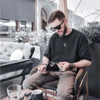 DRAGOS M