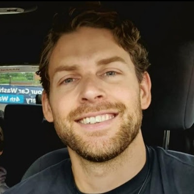 Joshua Ayres