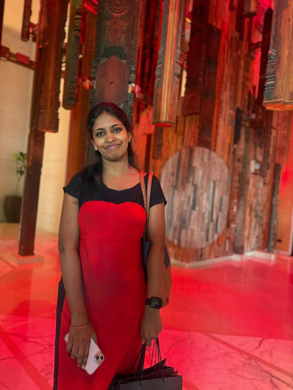 Suvetha Devi R