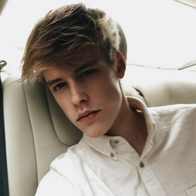 Larry Raman​