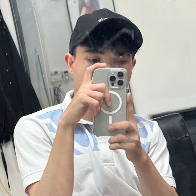 Văn Tú Ma