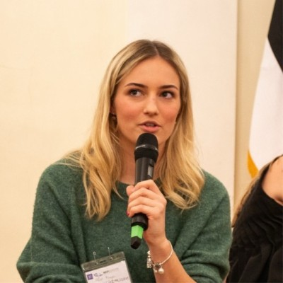Alice Kangro