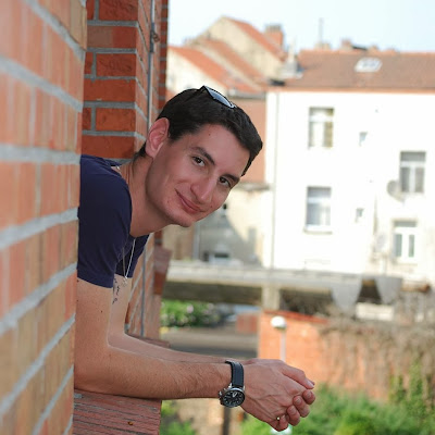 Niv Malach