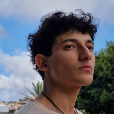 Adam Dag